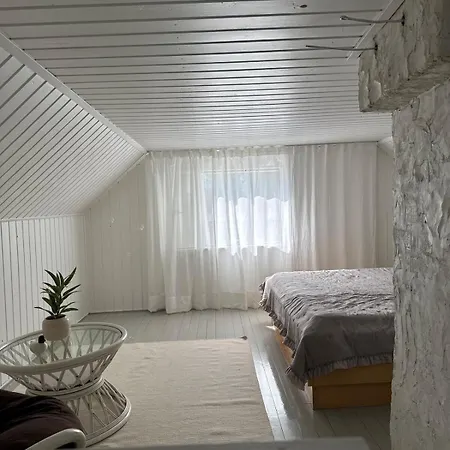 Casa de Férias Moekki Pyhaejoen Laeheisyydessae, Aurinkopaneeli Jaerjestelmae