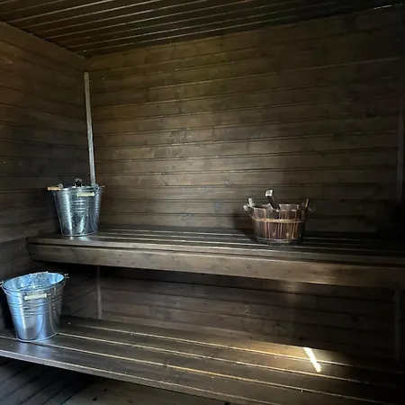 Moekki Pyhaejoen Laeheisyydessae, Aurinkopaneeli Jaerjestelmae Dom wakacyjny *